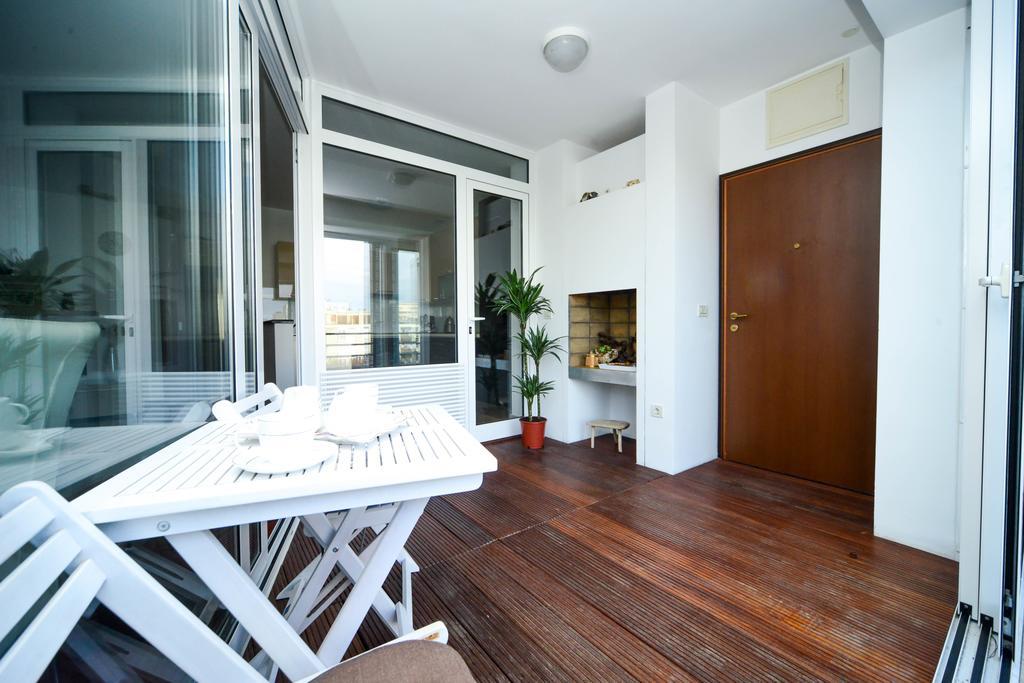 Apartment Mahagony Deluxe Zadar Exteriör bild